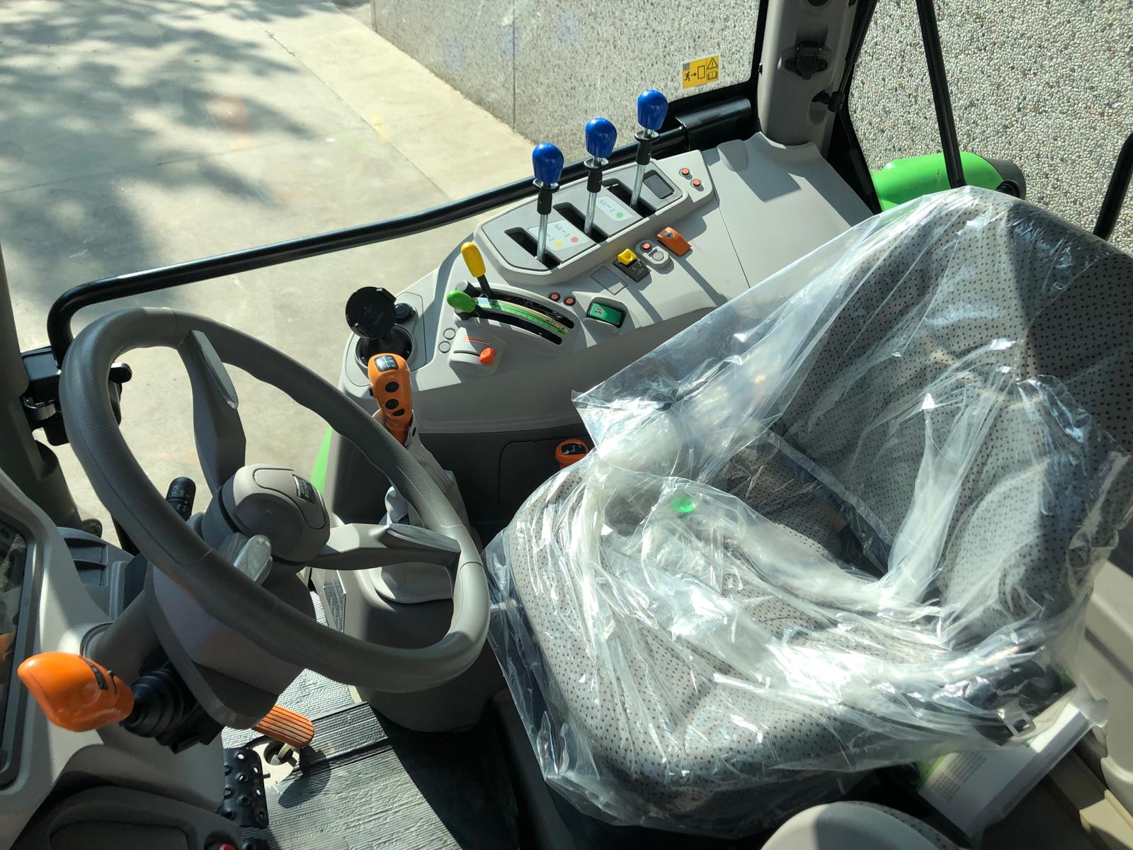 Deutz-Fahr 5075 Keyline